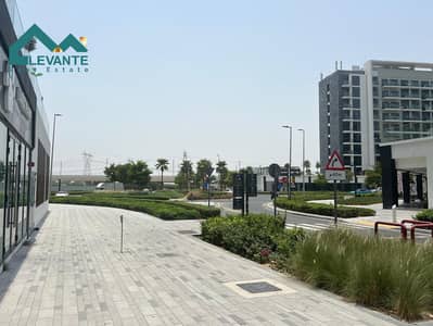 Shop for Rent in Meydan, Dubai - Image 1 Shop for Rent in Meydan, Dubai - Image 1