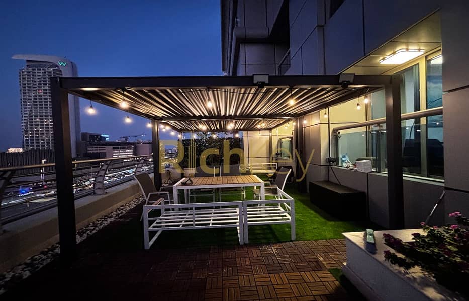 12 balcony. JPG