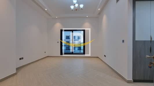 2 Bedroom Flat for Rent in Al Hudaiba, Dubai - Luxurious 2BR With Balcony| Closed Kitchen| Ready