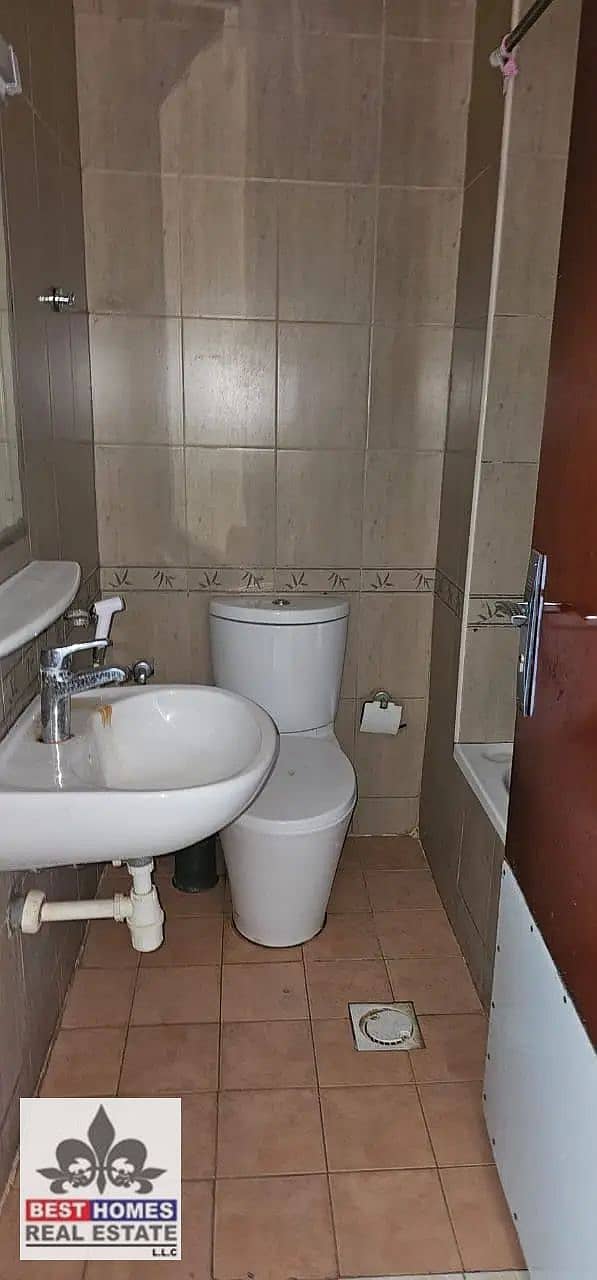 8 falcon 3bhk-6. webp