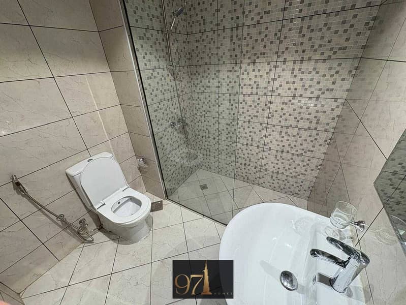 10 c5tAxZy9O9Jvc4tPxM0kHVqN5bp7MGydiz11G7uO. jpg