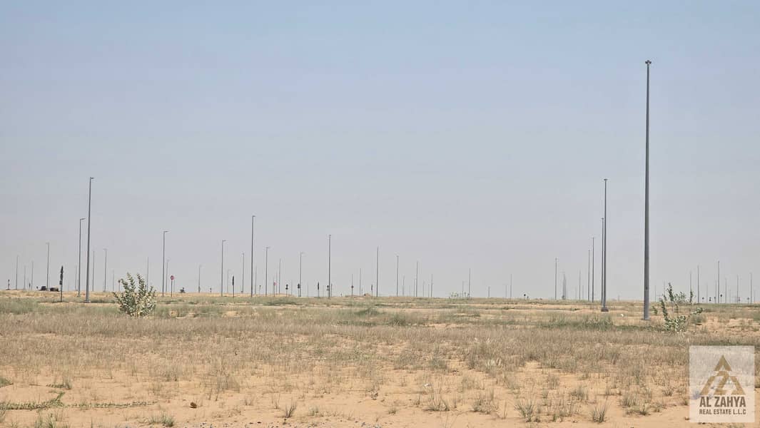 11 1000168690. jpg