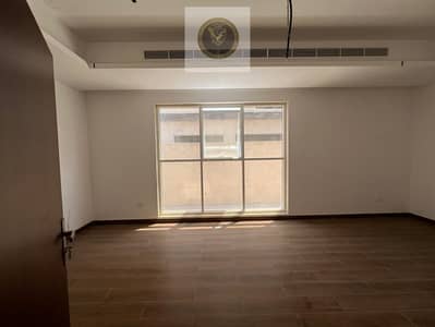 4 Cпальни Вилла в аренду в Аль Джаззат, Шарджа - WhatsApp Image 2026-07-14 at 13.47. 50. jpeg 4 Cпальни Вилла в аренду в Аль Джаззат, Шарджа - WhatsApp Image 2026-07-14 at 13.47. 50. jpeg