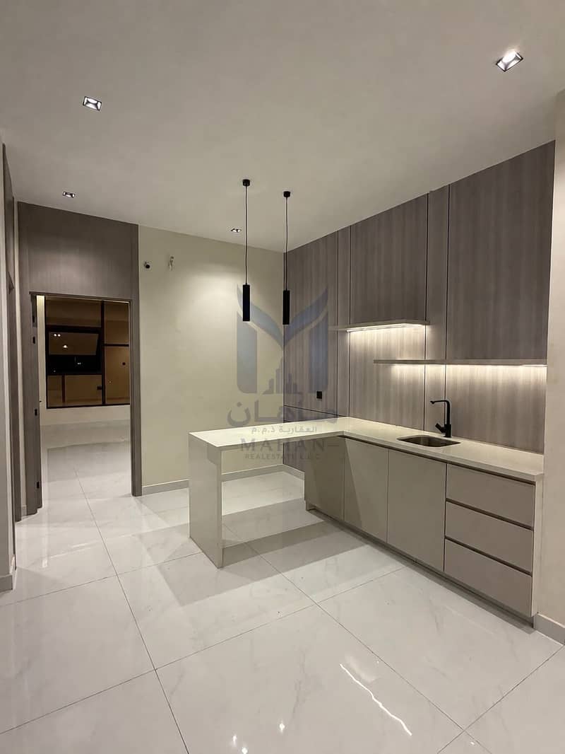 7 bd2e6504-fdd5-4803-9cd6-8b710cbf1f71. jpg