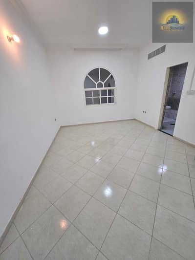 Studio for Rent in Al Bateen, Abu Dhabi - 1000105718. jpg Studio for Rent in Al Bateen, Abu Dhabi - 1000105718. jpg