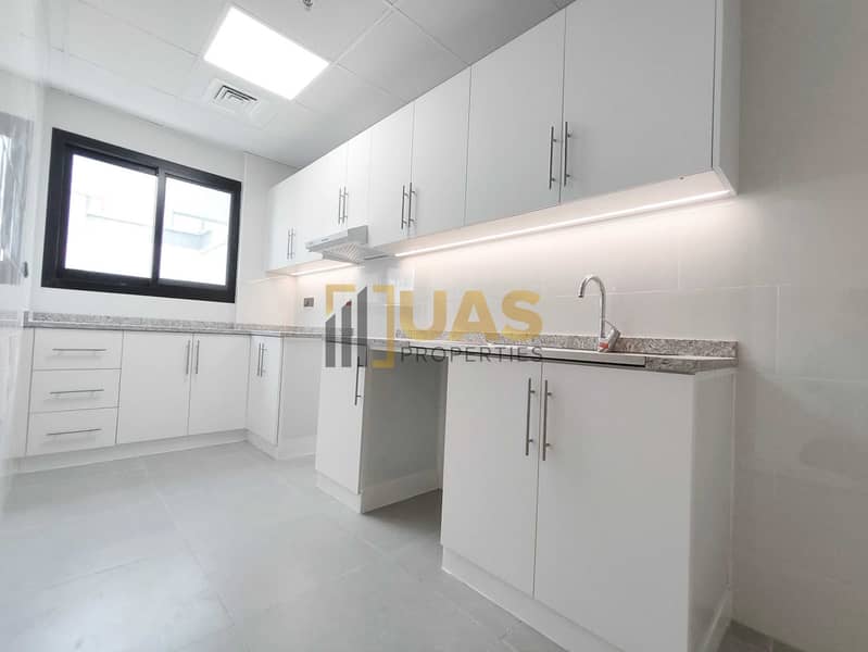 BURJ VIEW 2BHK BRAND NEW HOT OFFER LUXURIOUS