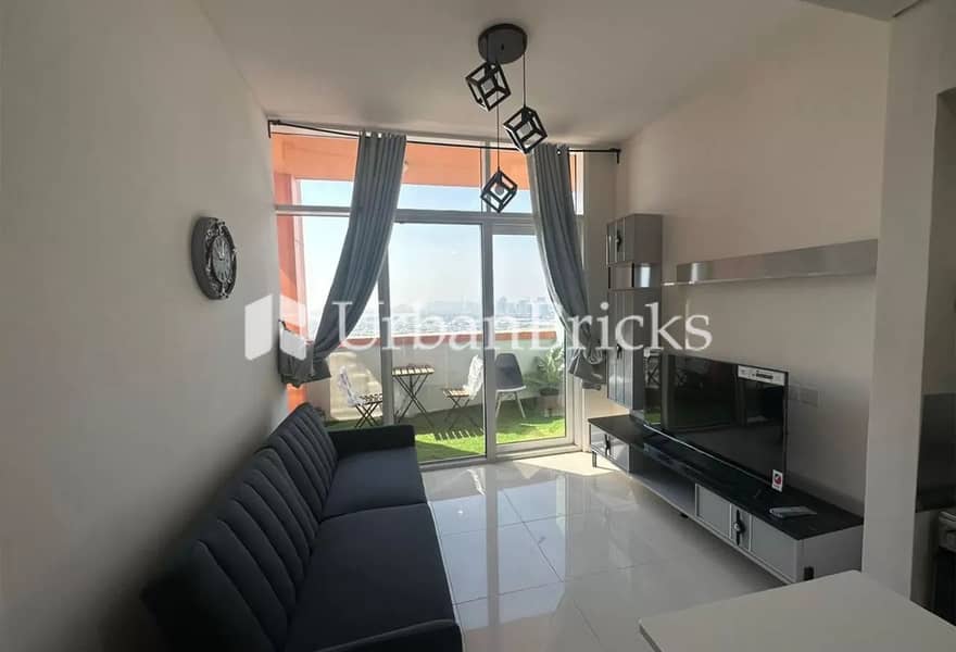 Ready to Move In | Furnished | Multiple cheques Ready to Move In | Furnished | Multiple cheques