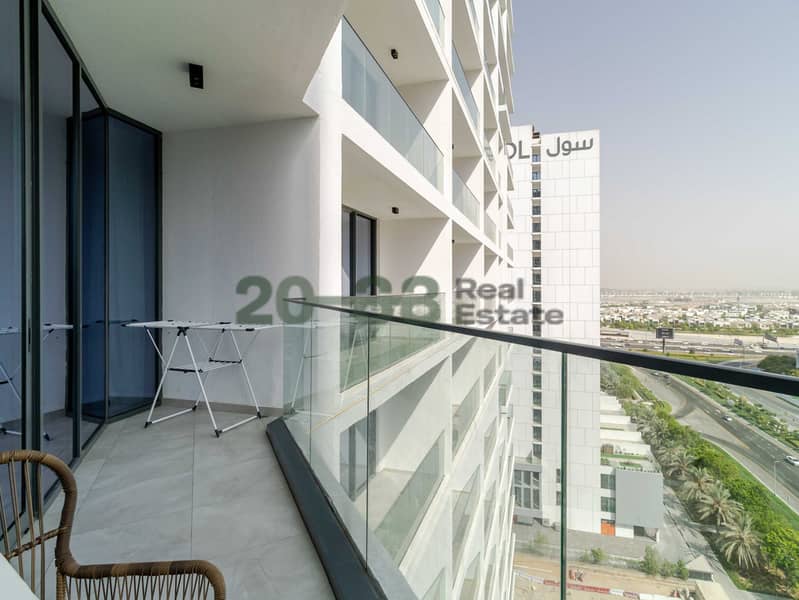 13 Paragon1300036. jpg