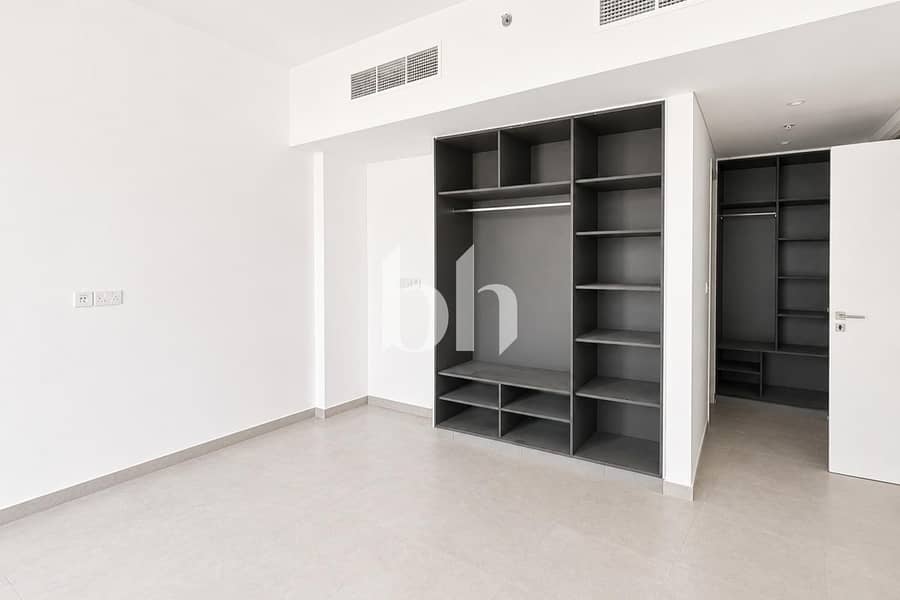 4 images image img