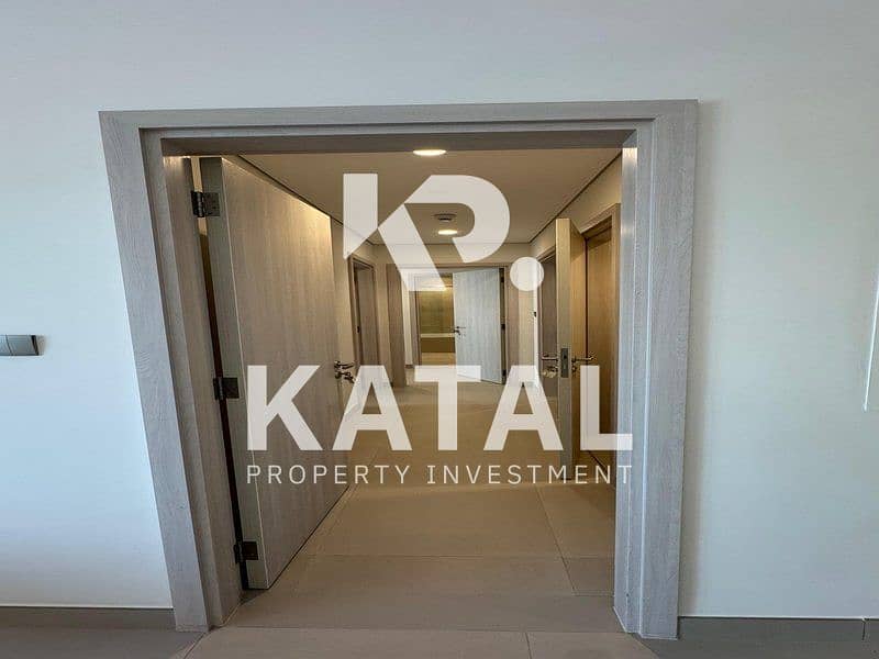 12 Apartment for Rent in Yas Island, Yas Golf Collection, Ferrari World, Yas Water World, Zayed International Airport 6. jpg
