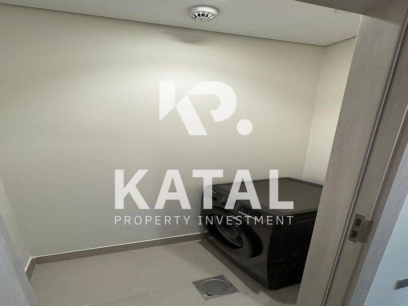 14 Apartment for Rent in Yas Island, Yas Golf Collection, Ferrari World, Yas Water World, Zayed International Airport 7. jpg