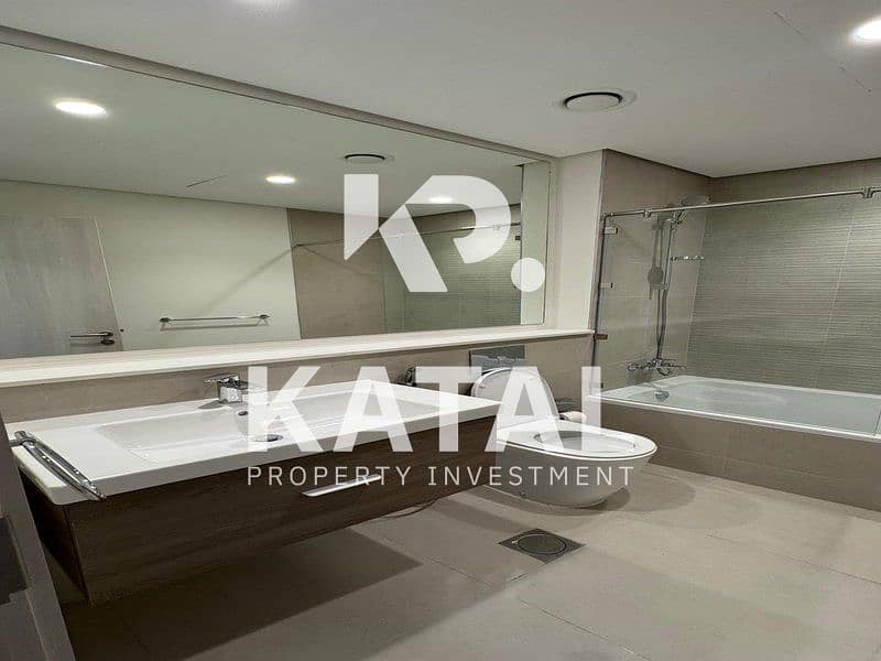 16 Apartment for Rent in Yas Island, Yas Golf Collection, Ferrari World, Yas Water World, Zayed International Airport 12. jpg