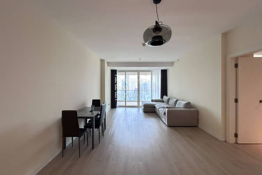 FULLY UPGRADED | HUGE SIZE | READY TO MOVE FULLY UPGRADED | HUGE SIZE | READY TO MOVE