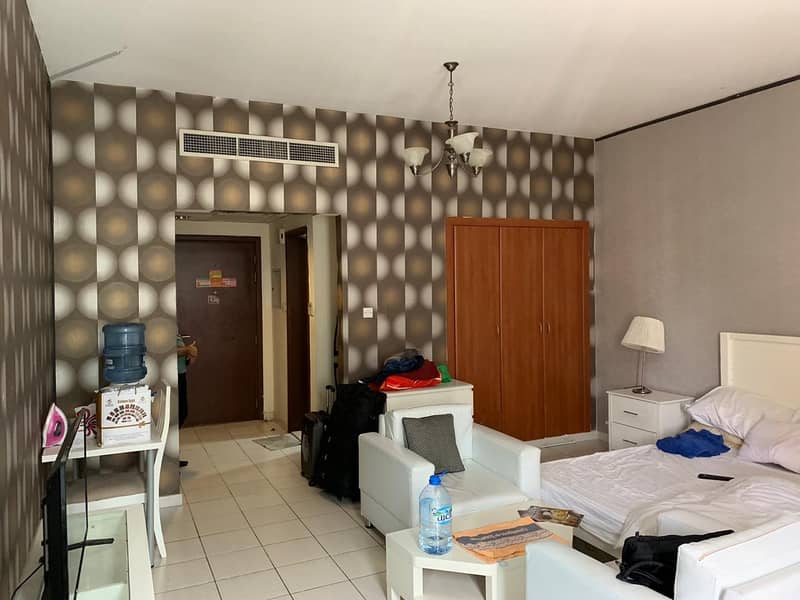 FULLY FURNISHED FRANCE CLUSTER STUDIO FOR RENT MONTHLY 2700
