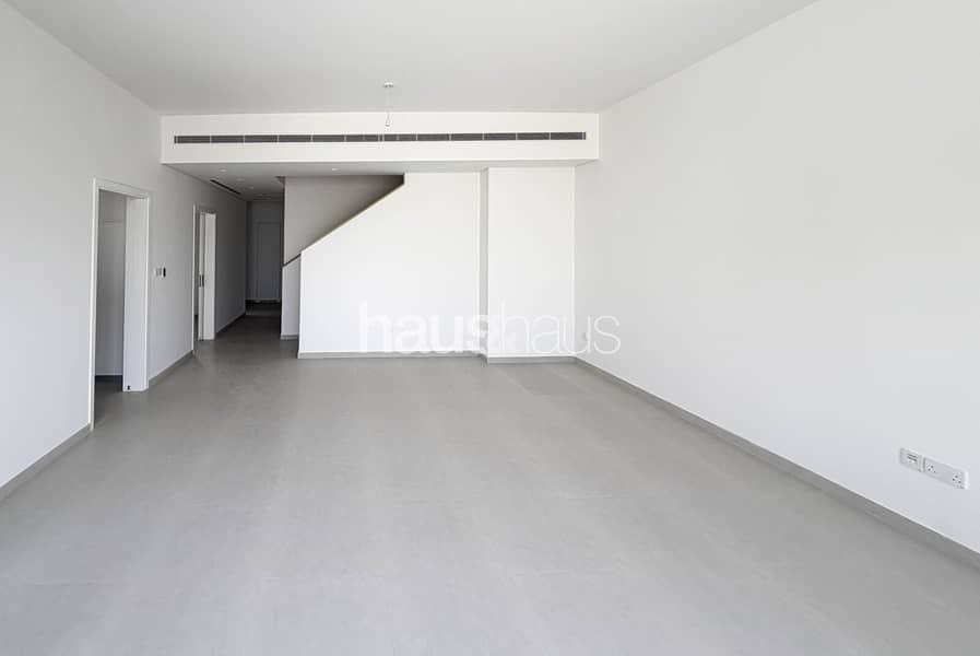 Close to Pool | Brand New | Multiple Cheques Close to Pool | Brand New | Multiple Cheques