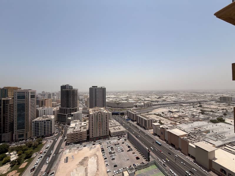 28 1000460801. jpg