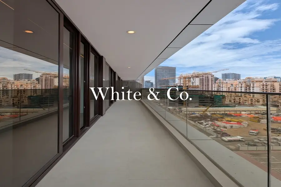 GOLF COURSE VIEWS | HIGH FLOOR | TENANTED