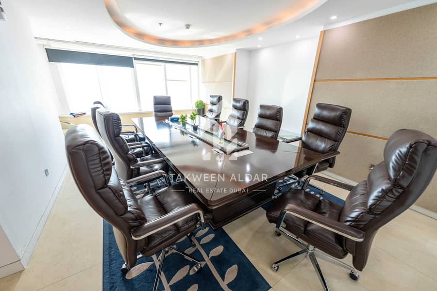 2 offices-al moosa tower 2-32. jpg