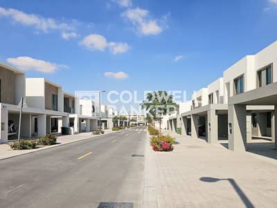 山谷小区， 迪拜 3 卧室联排别墅待售 - 位于山谷小区，奥拉尼亚社区 3 卧室的联排别墅 2600000 AED - 15902543