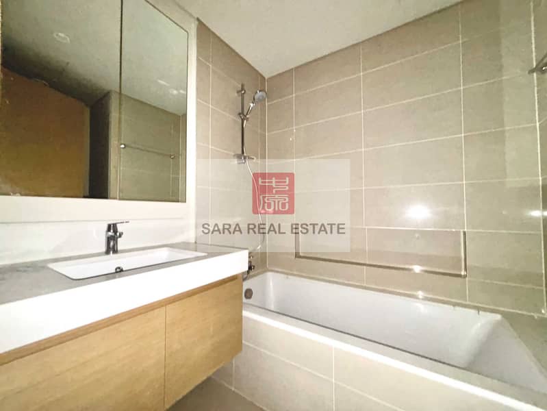 16 9.1 Bathroom. JPG