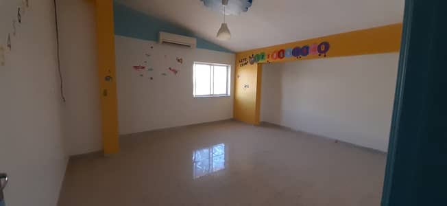 5 bedroom Majlis and Saloon for rent in Rashidya 5 bedroom Majlis and Saloon for rent in Rashidya