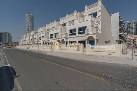 4 Camere Villa in Vendita a Jumeirah Village Circle (JVC), Dubai - WhatsApp Image 2026-07-21 at 1.40. 51 PM (2). jpeg