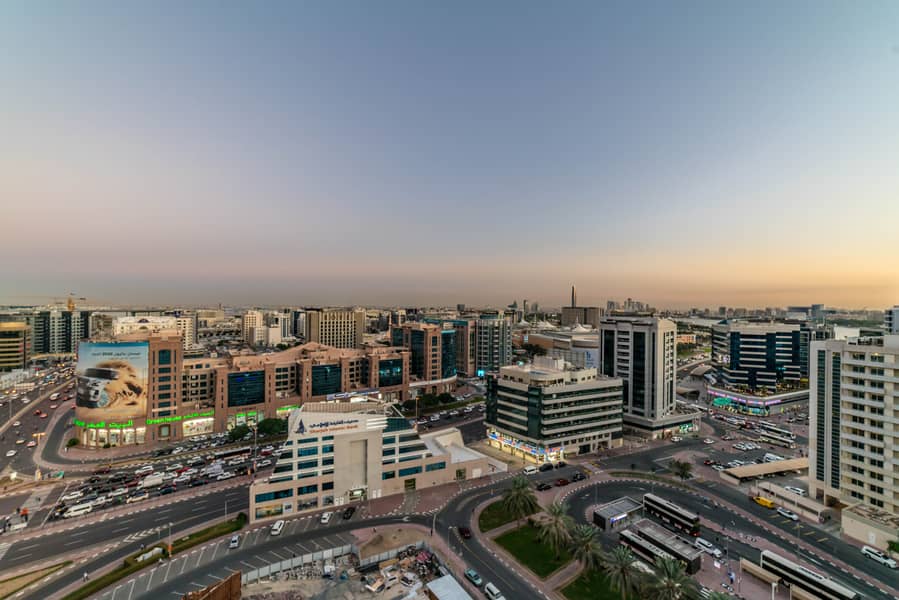 14 REA04248PortSaeed11. jpg