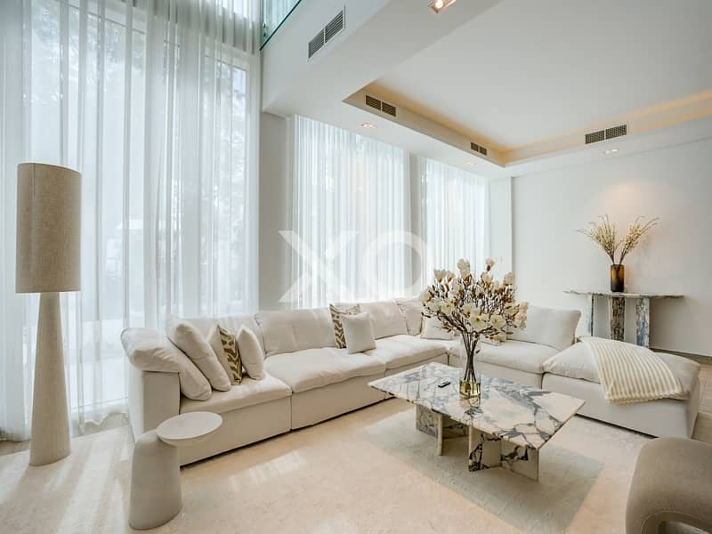 Exclusive | Bespoke Interior | Corner Unit Exclusive | Bespoke Interior | Corner Unit