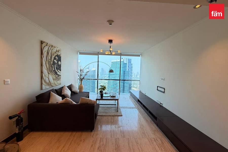 Lake view | Duplex Studio | High Floor Lake view | Duplex Studio | High Floor