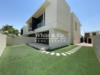 3 habitaciones Villa para en Alquiler en DAMAC Hills, Dubai - Villa en DAMAC Hills，Flora, 3 dormitorios, 235000 AED - 7578641