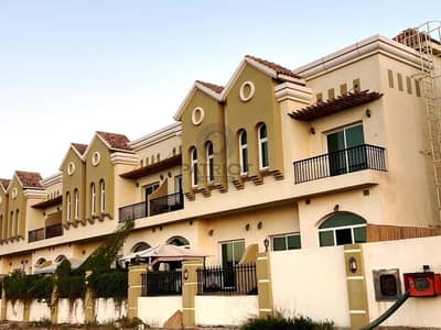 Beautiful (Unfurnished) 3 Bedrooms Townhouse in Sahara Meadows Beautiful (Unfurnished) 3 Bedrooms Townhouse in Sahara Meadows