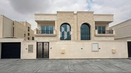 5 Bedroom Villa for Sale in Al Tay East, Sharjah - Enhance_villa_photo_quality_202607211600. jpeg 5 Bedroom Villa for Sale in Al Tay East, Sharjah - Enhance_villa_photo_quality_202607211600. jpeg