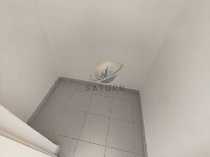 7 0a768db3-94a3-4fdc-8ded-a0b8f8d254e3. jpg