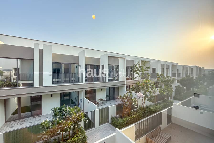 Exclusive | Internal | Vacant | Upgraded Home - Image 11