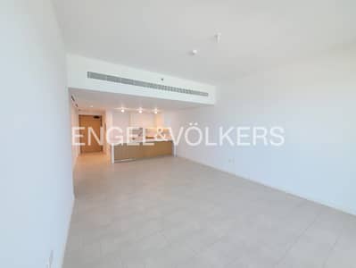 2 Bedroom Apartment for Rent in Jumeirah Beach Residence (JBR), Dubai - Sea & Ain View | Private Beach | Unfurnished