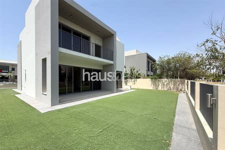5 Bedroom Villa for Rent in Dubai Hills Estate, Dubai - Available Now | Great Location | Good Condition