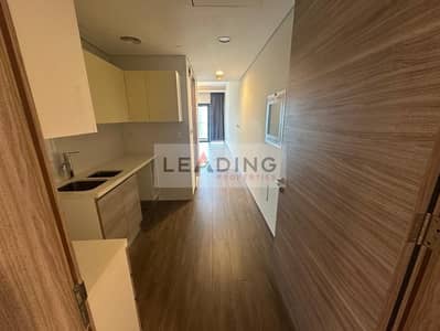 Studio zum zur Miete in Business Bay, Dubai - Sol Bay 1116. jpeg