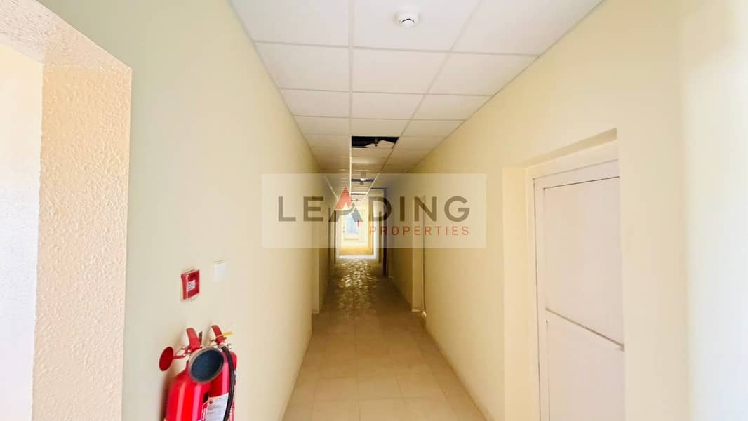 10 fb986dfc-0ded-4690-bd41-742b680a2147. jpg