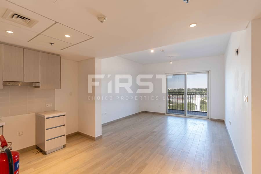 9 1BR Apt Watersedge Yas Island Abu Dhbai UAE (15). jpg