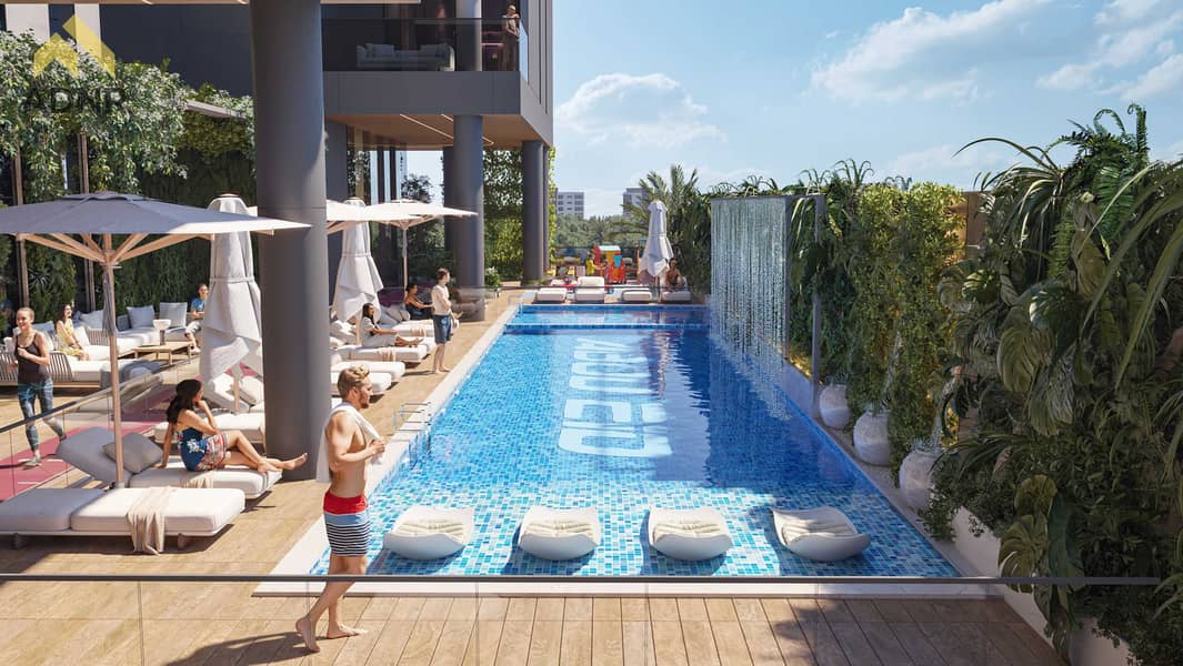 4 Ceilia Gardens-Pool. jpeg