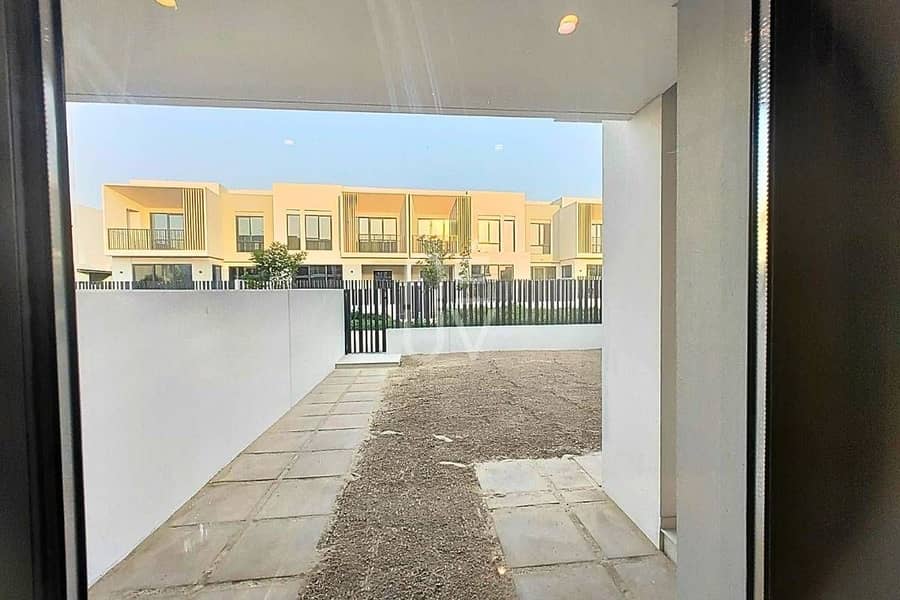 Villa in Jebel Ali,Jebel Ali Village,Jebel Ali Village Townhouses, 3 schlafzimmer, 235000 AED - 15908502 Villa in Jebel Ali,Jebel Ali Village,Jebel Ali Village Townhouses, 3 schlafzimmer, 235000 AED - 15908502