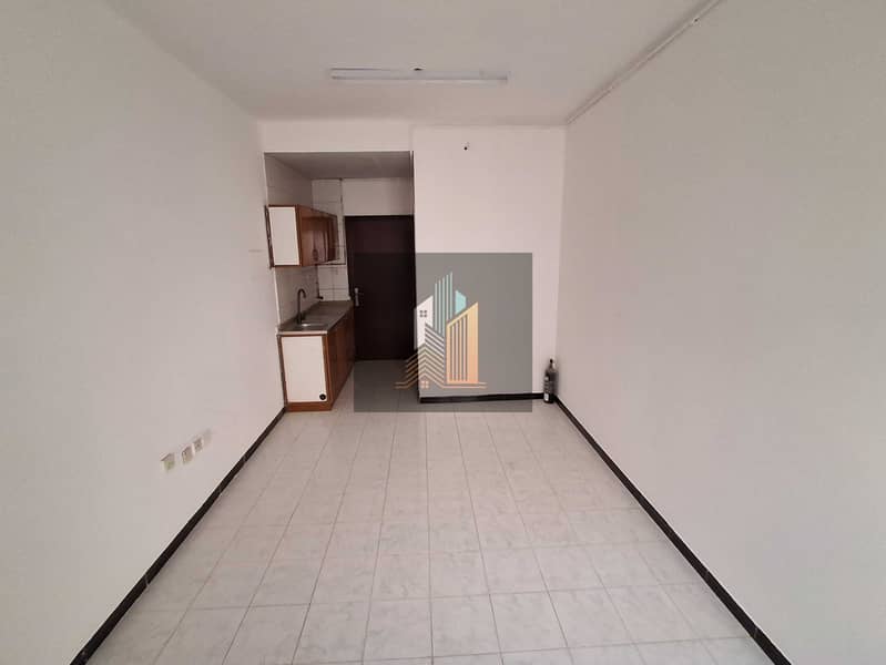 4 57642. jpg