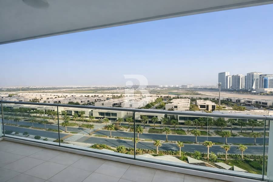 Spacious | High Floor | Modern | Great Views Spacious | High Floor | Modern | Great Views