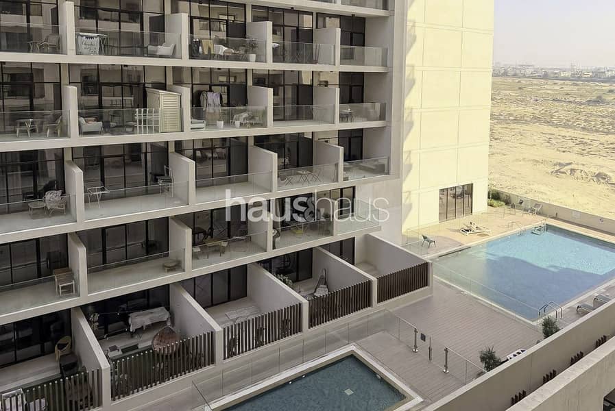 Vacant | Fully Furnished | Next to Metro Vacant | Fully Furnished | Next to Metro