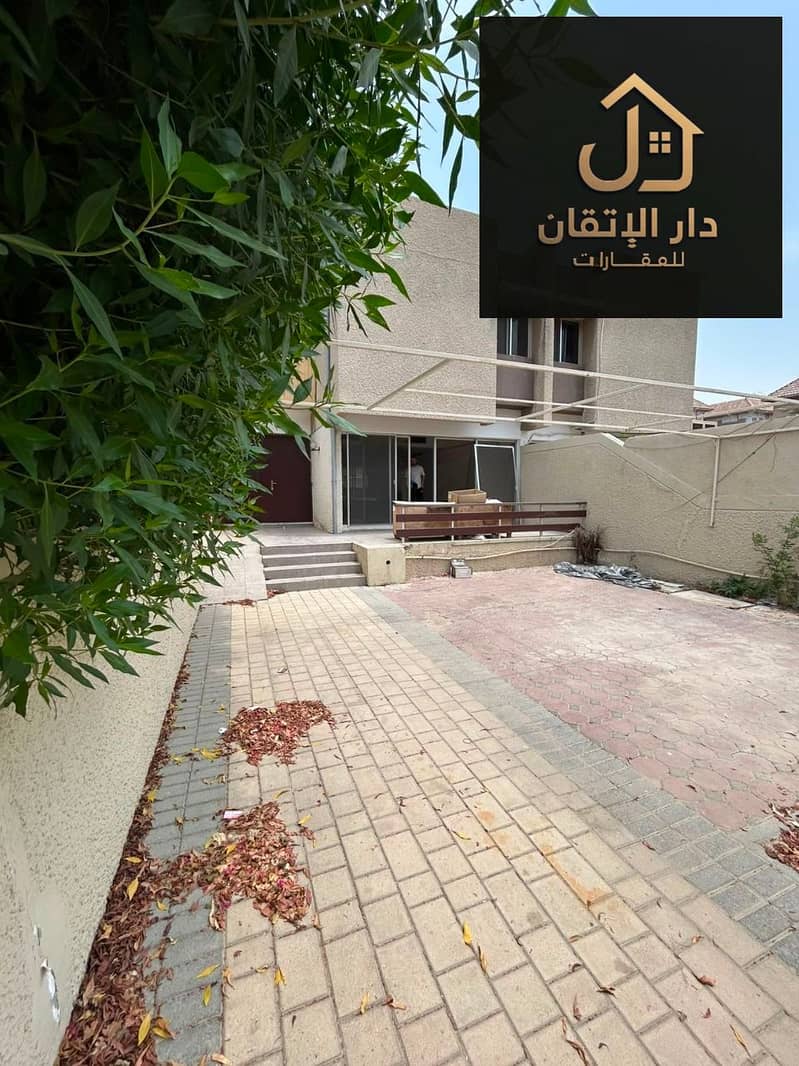 photo_5978982754420460859_y. jpg photo_5978982754420460859_y. jpg