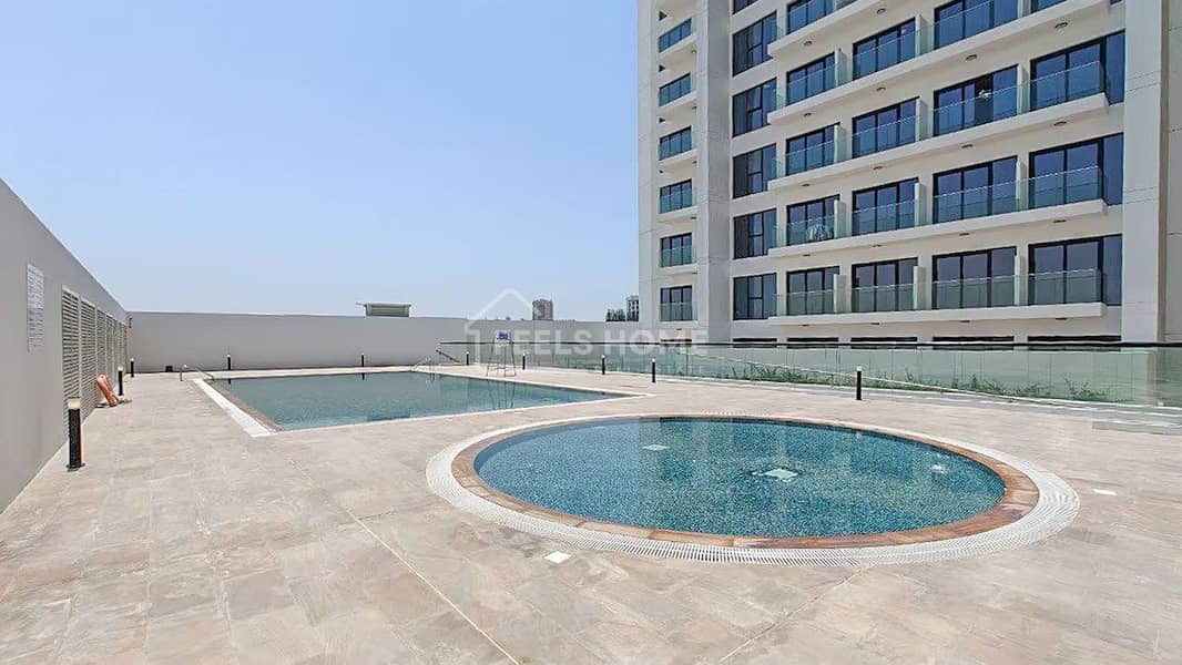 15 Pool-2. jpg