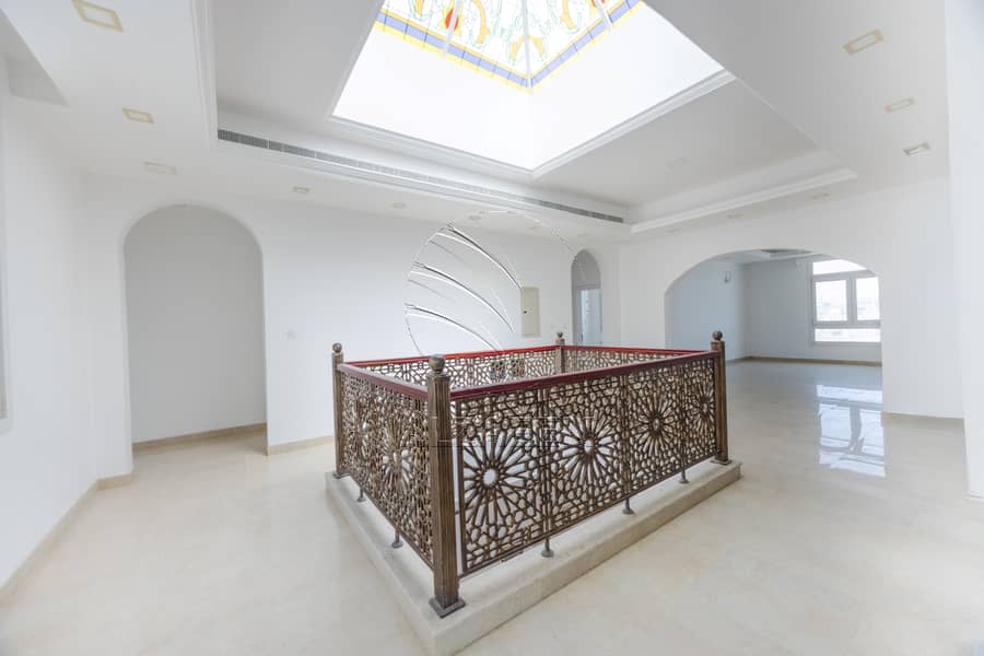 12 021A3556-HDR. jpg