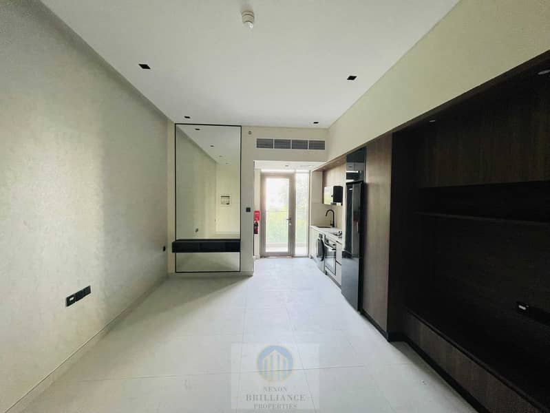 27 IMG_1081. jpg