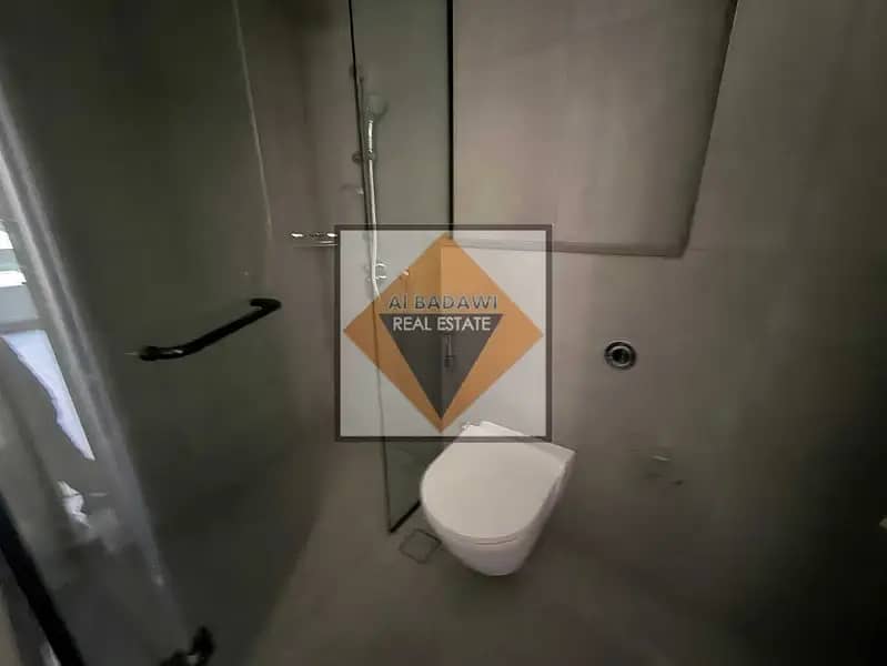 18 853091771-800x600. webp