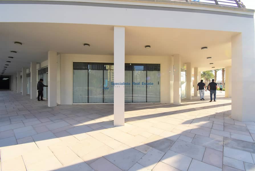 Brand New Retail Space with Lake view Brand New Retail Space with Lake view